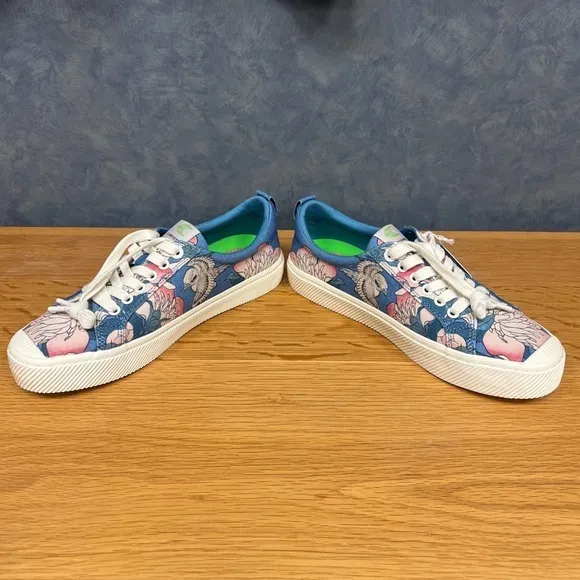 Cariuma   HOKUSAI MFA Boston OCA Low Sneakers Peonies   Canary Print Sz 9M/10.5W