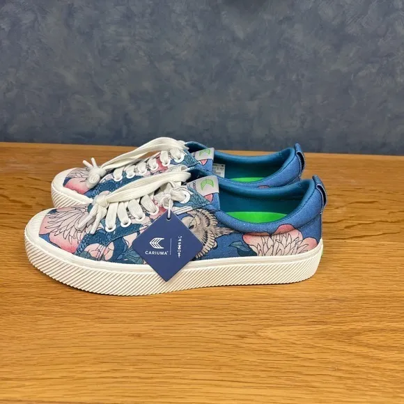 Cariuma   HOKUSAI MFA Boston OCA Low Sneakers Peonies   Canary Print Sz 9M/10.5W