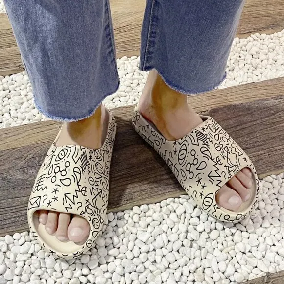 Cartoon Cozy Pillow Slides Anti-Slip Sandals Slippers Cloud Home Outdoor Shoe