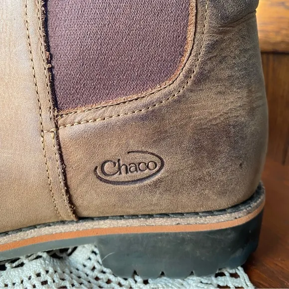 Chaco 100% Leather Waterproof Fields Chelsea Brown Boots EUC