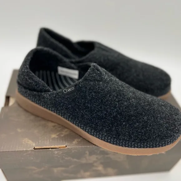 Chaco Men's Revel Black Slip-On Shoes 7.5 M