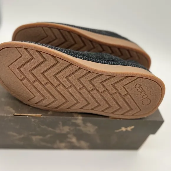 Chaco Men's Revel Black Slip-On Shoes 7.5 M