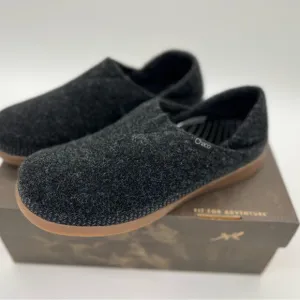 Chaco Men's Revel Black Slip-On Shoes 7.5 M