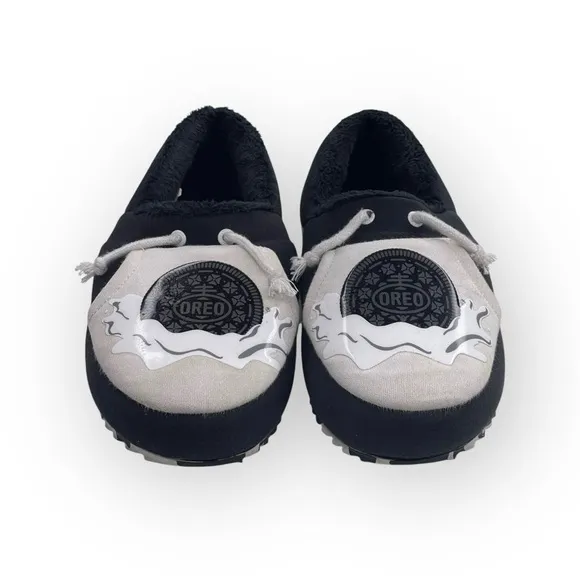 Champion x Oreo ☯︎︎ University Oreo Cookie Slippers ☯︎︎ B  W Unisex 9M 10.5 11W