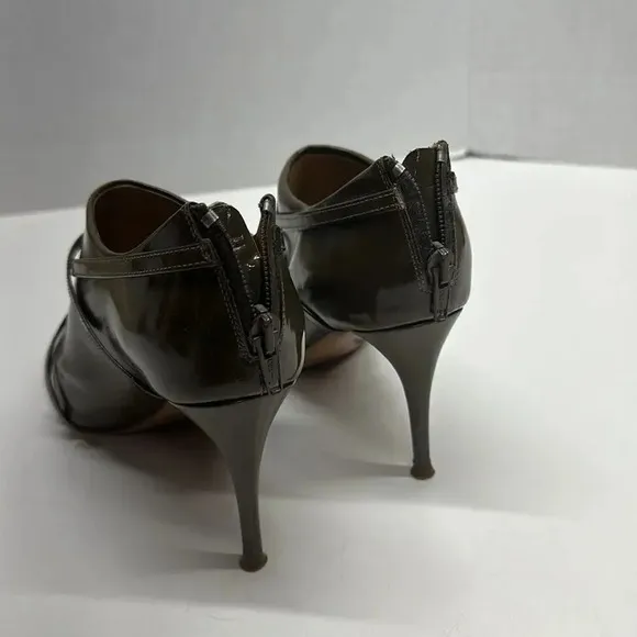 Chloe Ankle Heeled Boots Booties Boot Patent Leather Olive Green Size EU 37 US 7