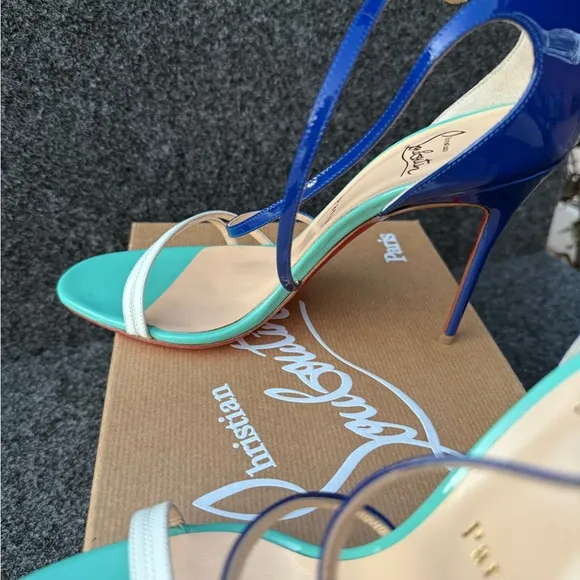 Christian Louboutin Women's Blue and White Sandals Gwynitta 100  Gomme/Patent