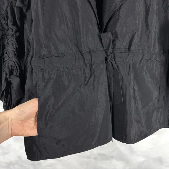 Cinq A Sept Emmeline Drawstring-Waist Woven Nylon Jacket Relaxed Glam Black XS