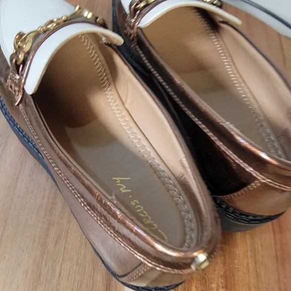 Circus by Sam Edelman Deana Bronze and Cream Platform Lug Sole Loafers Size 9