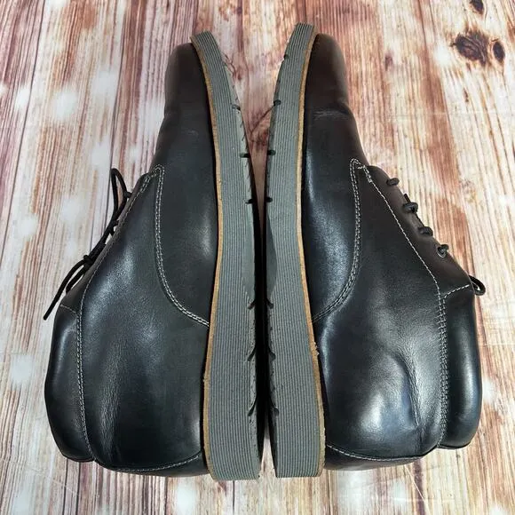 Clarks Collection FOLCROFT Mens Size 12 Black Leather Mid Chukka Boots Shoes