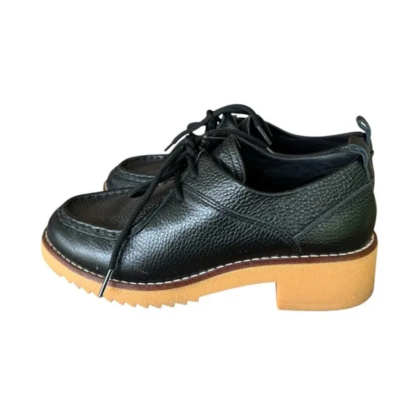 Clarks Eden Women's Size 9 Black Mid Lace Chunky Leather Loafer Shoes