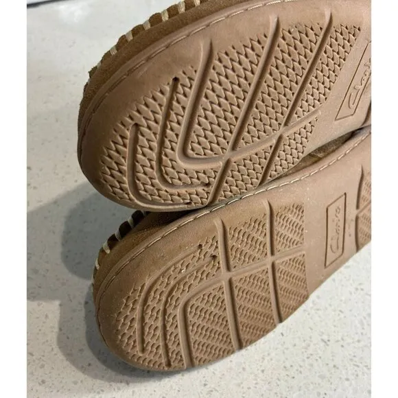 Clarks Mens Indoor Outdoor Lace up Plush Fur Leather Slipper Cinnamon Sz 7M