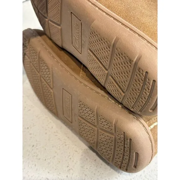 Clarks Mens Indoor Outdoor Lace up Plush Fur Leather Slipper Cinnamon Sz 7M