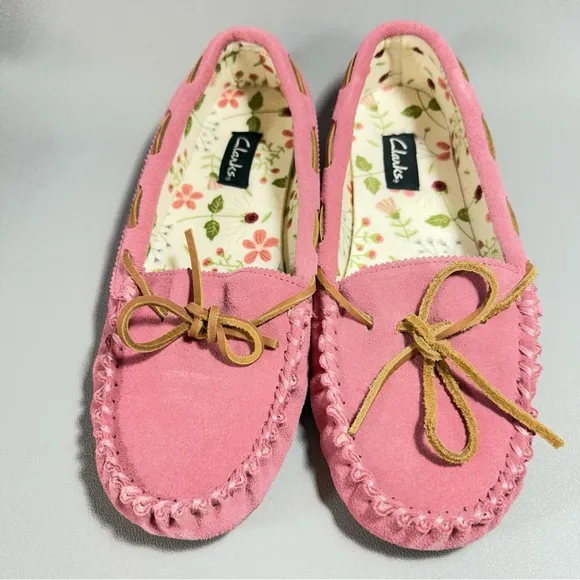 Clarks Pink Suede Leather Slip-On Moccasins NWOT Size 10M