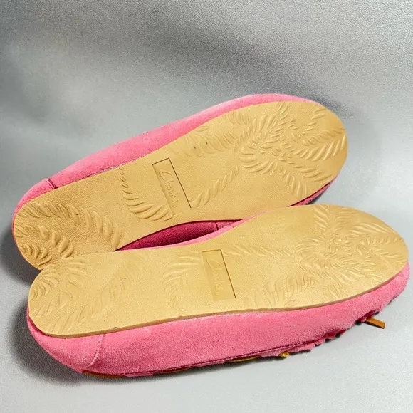 Clarks Pink Suede Leather Slip-On Moccasins NWOT Size 10M