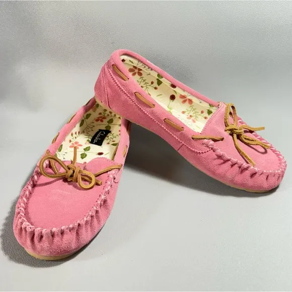 Clarks Pink Suede Leather Slip-On Moccasins NWOT Size 10M