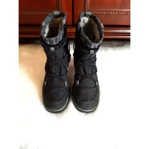 Clarks Privo Women's Size 10 Casual Slip-On Boots Soft Faux Fur-Lined Black