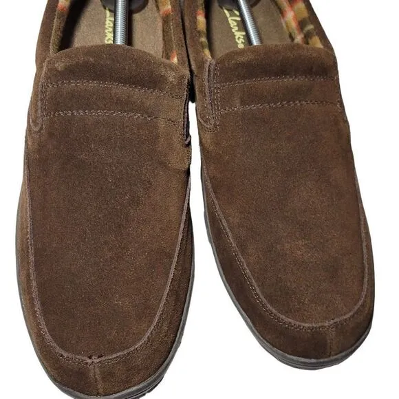 Clarks Slippers Mens Size 12 Slip On Brown Suede Indoor Outdoor Removable Insole