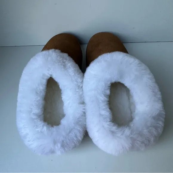 Cloud Nine Women's Sunrise Clog Slippers Brown White Sheepskin Slippers Size:5
