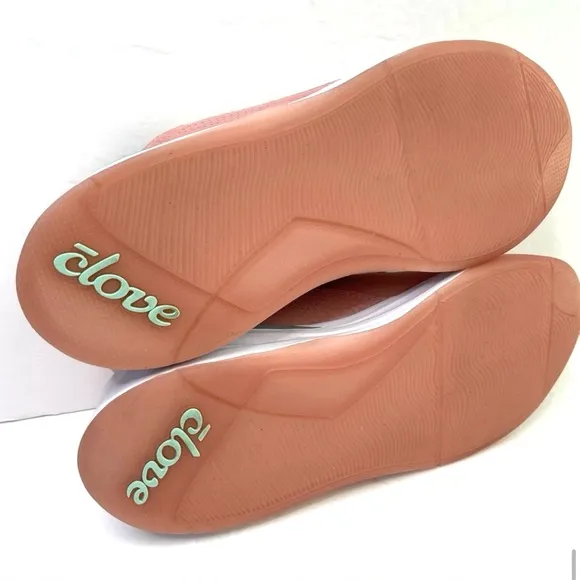 CLOVE Limited Edition NEW Pink Healthcare Nursing Nurse Sneakers Shoes Size 7