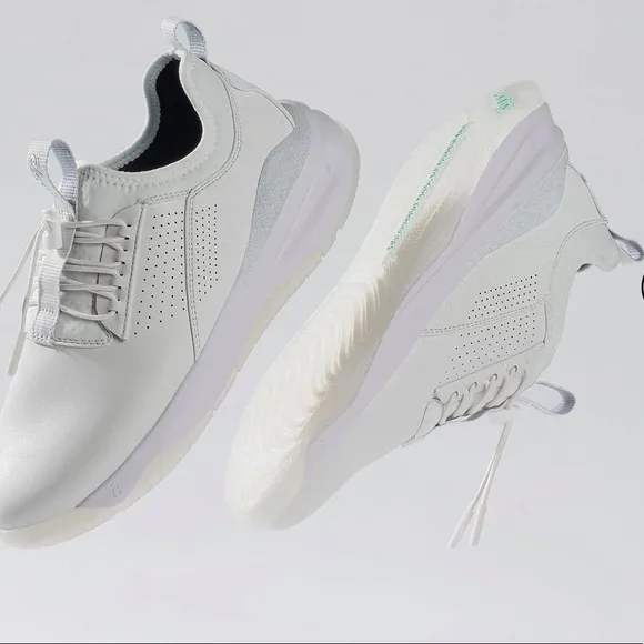 CLOVE NURSE SHOES new  Brilliant white size Women 8.5