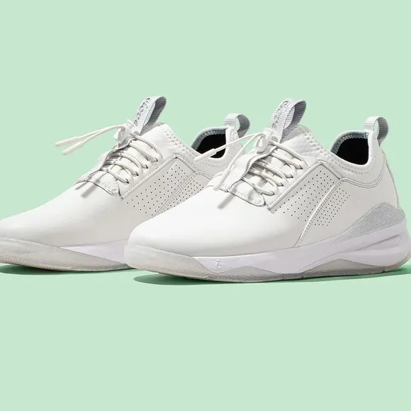 CLOVE NURSE SHOES new  Brilliant white size Women 8.5