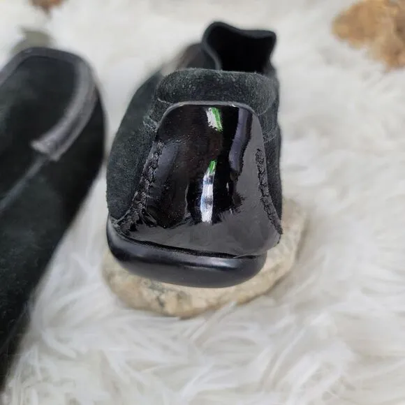 Cole haan black suede moccasin with patent trim