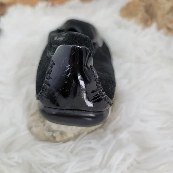 Cole haan black suede moccasin with patent trim