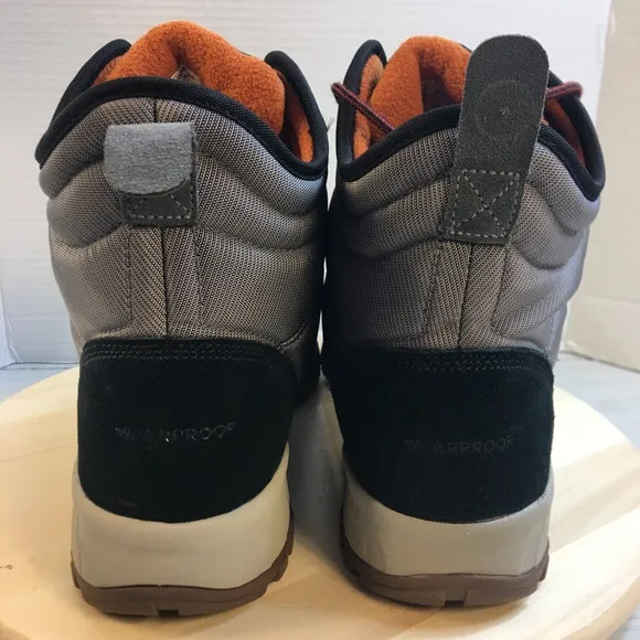 Columbia Fairbanks Omni-Heat Men's Waterproof Winter Boots SZ 14. NEW!