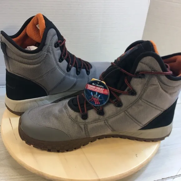 Columbia Fairbanks Omni-Heat Men's Waterproof Winter Boots SZ 14. NEW!