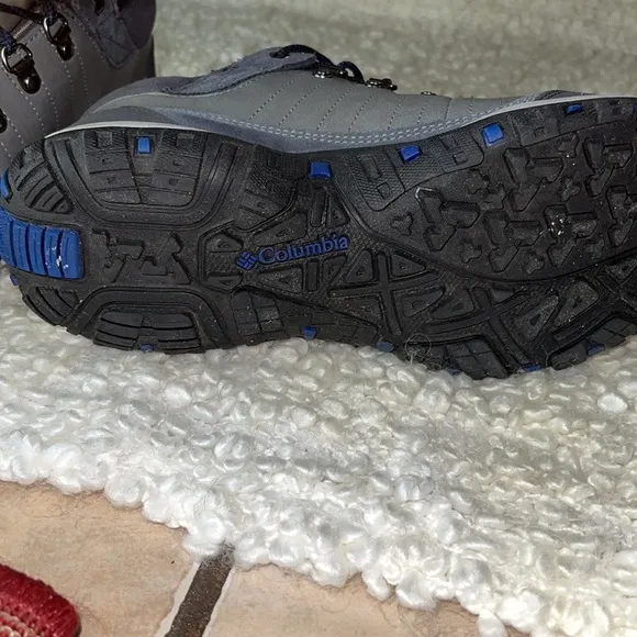 Columbia Signal Peak Waterproof Techlite Hiking Shoes