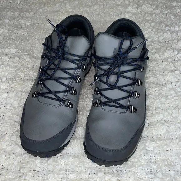 Columbia Signal Peak Waterproof Techlite Hiking Shoes