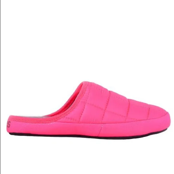 ✨COMA TOES✨ Quilted Tokyoes House Slippers
