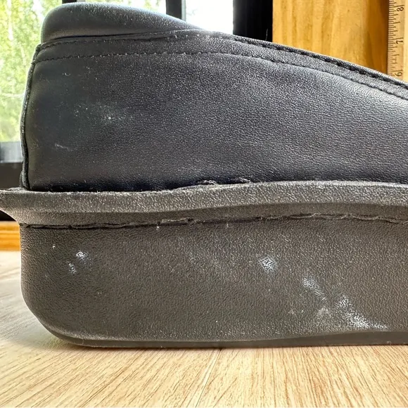 Comfy Black Alegria Nonslip Slip-Ons ~ 42