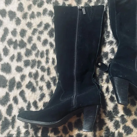 Connie Cecilia black suede mid calf boots