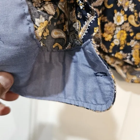 CONSEQUENCE Slim fit size small men Paisley shirt.