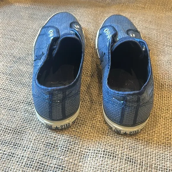 Converse All Star Blue Sequin low Top Sneaker tennis shoes size 8.5