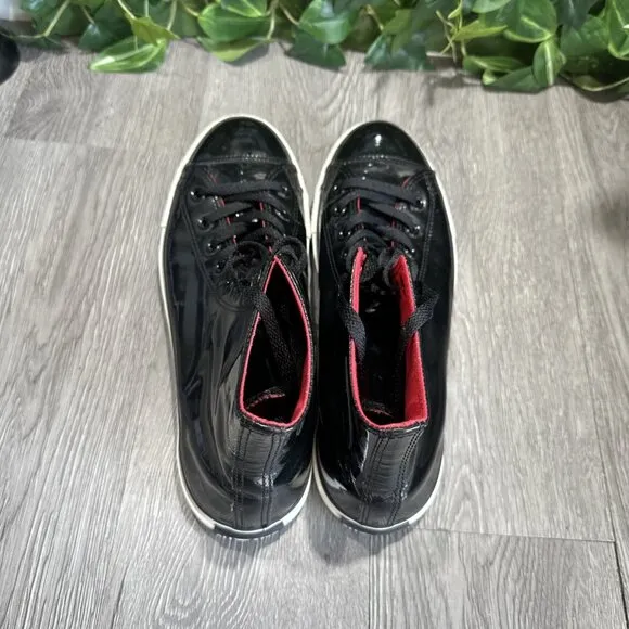 Converse All Star Chuck Taylor Hi Top Shoes Size 12 Black Patent Leather 111131