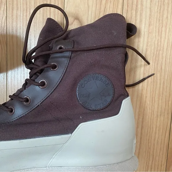Converse Lugged 2.0 Counter Climate Boot in Dark Root/Dark Root/Papyrus Men’s 12