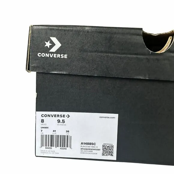 ⭐Converse Run Star Hike Platform 9.5 Women Shoes Embroidered Floral Red A14885C