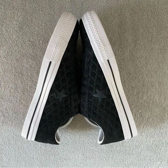 Converse Shoes Mens 10 Black White One Star Pro Bones Low Top Sneakers A04143C