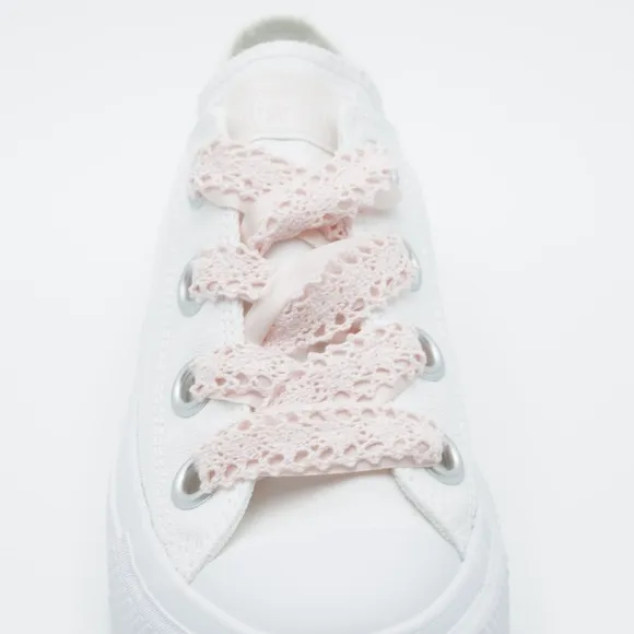 Converse Women's Chuck Taylor All Star Lift Platform Crochet Laces Shoes White 8