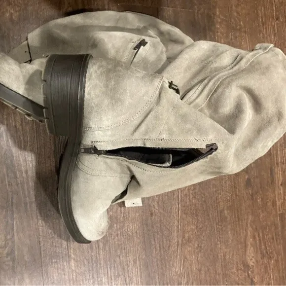 Coolway Alida Chunky Motto Boho Boots with Buckles  Light  Brown Suede…