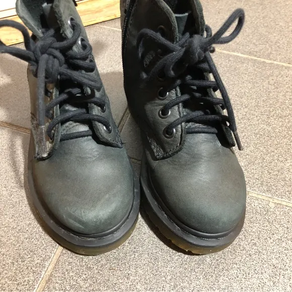 COPY - Dr Martens Leather Mid Combat Boots