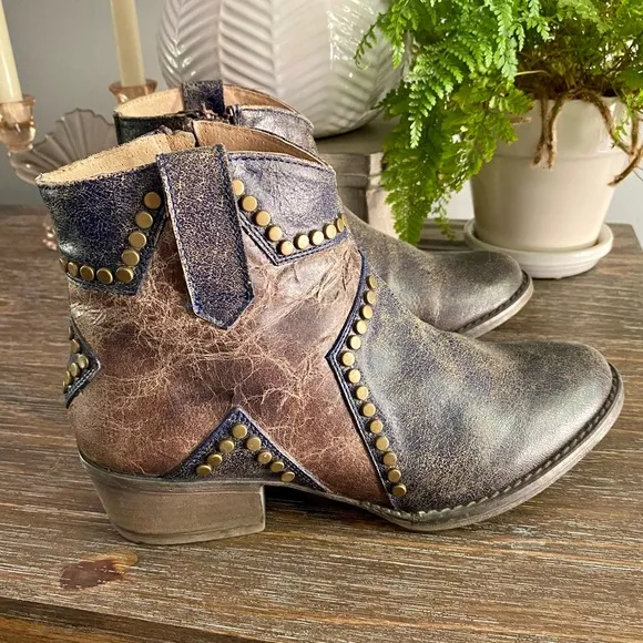 Corral Circle G Star Studded Boho Leather Western Ankle Boots Booties Women’s 8