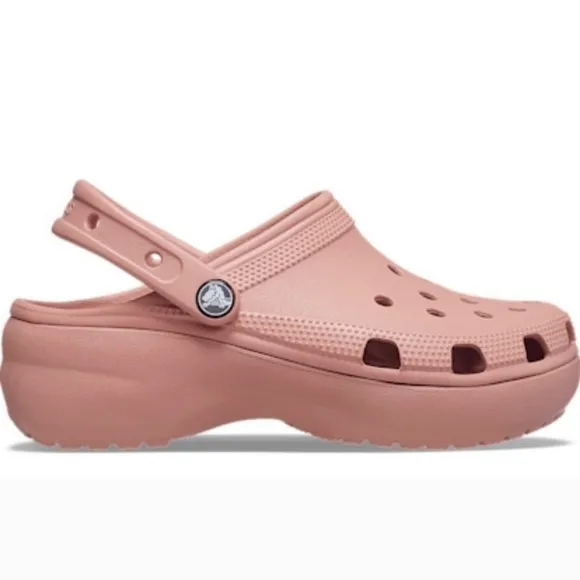 Crocs Classic Platform Clogs in Pale Blush Pink women’s size 8