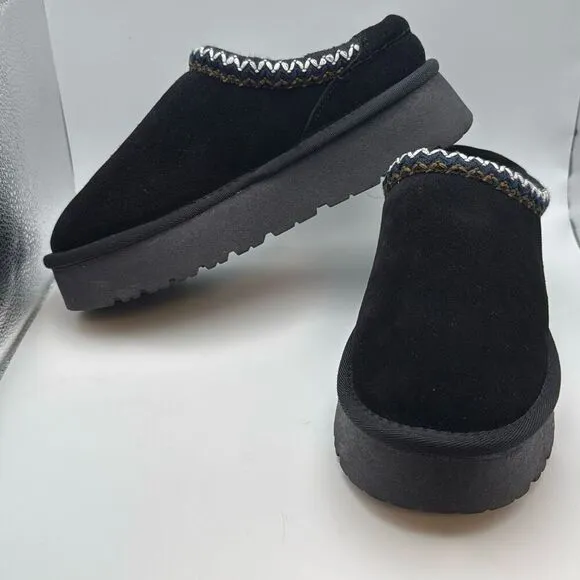 CUSHIONAIRE Kabuki Platform Boots Genuine Suede  SIZE 8.5 BLACK PREOWNED GREAT C