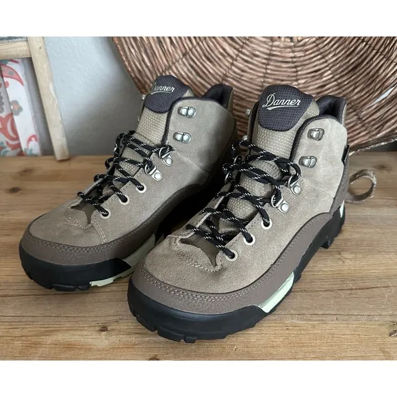 Danner Panorama Mid 6” Hiking Boots