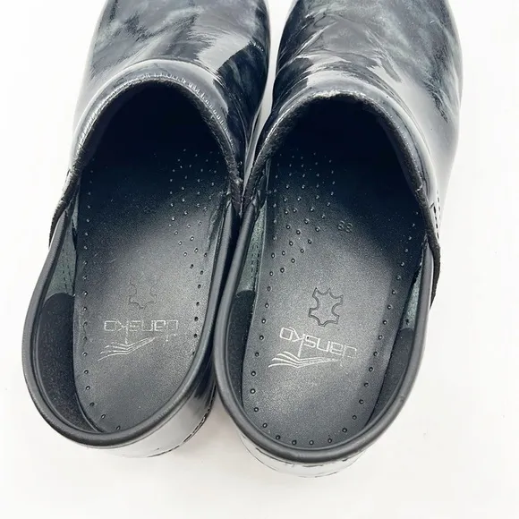Dansko Marbled Patent Leather Women's Clogs Shoes Dark Blue Size 7.5-8 38
