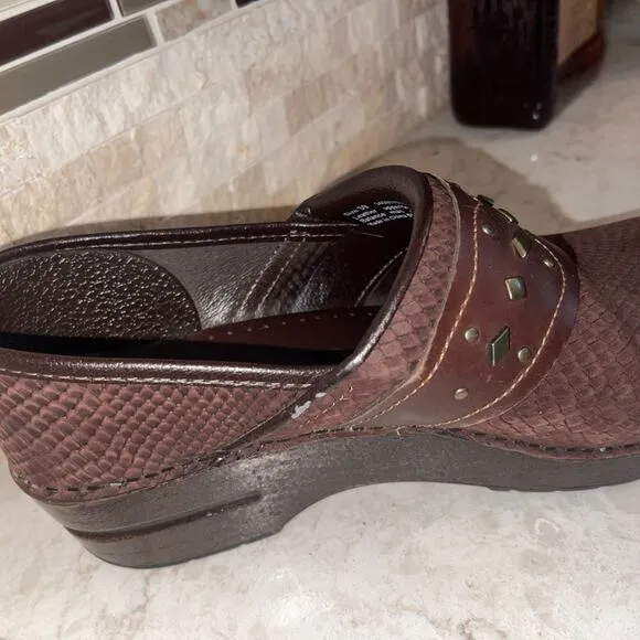 Dansko Pavan Leather Western Embossed  Clogs size 39
