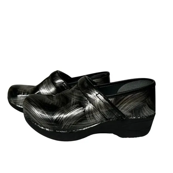 Dansko Pro XP 2.0 Pewter Brushed Patent Women's Clogs Size 36